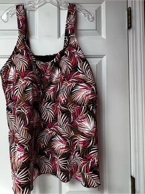 Woman's Lands' End Tropical Leaf One-Piece Swimsuit - Pink, Brown, Cream